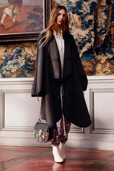 Look 19